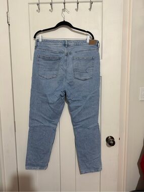 American eagle mom jeans